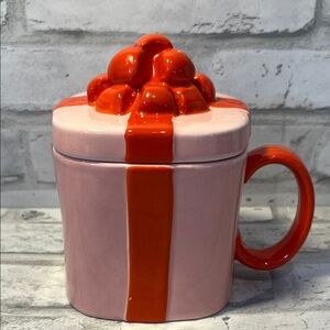 Pink and Red Ceramic Gift Mug by Anthropologie 12 Oz coffee mug with lid